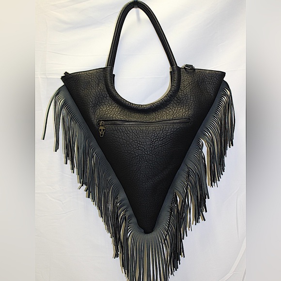 The Barb Bag - Picture 3 of 8